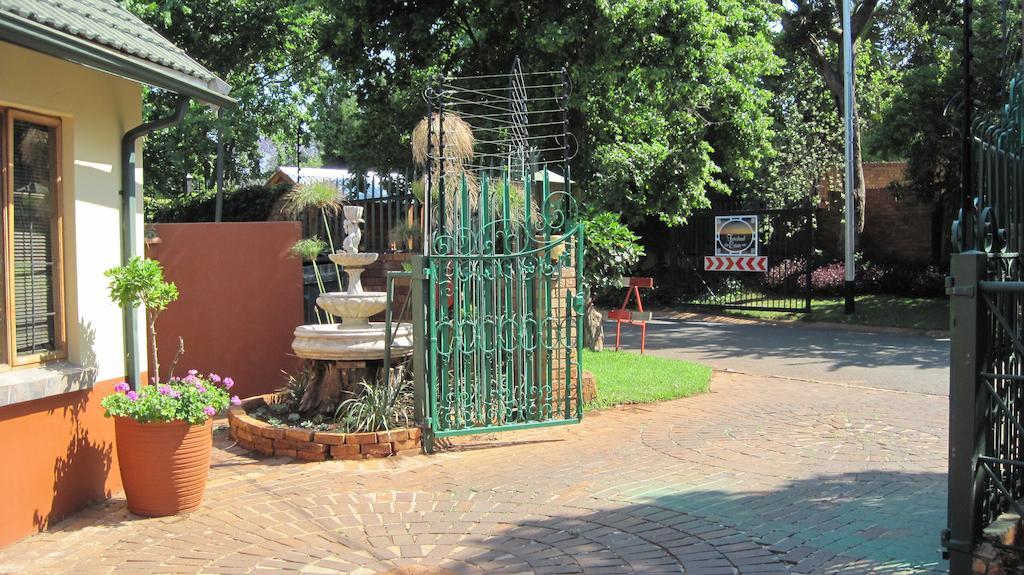 Guest House Seidel Pretoria Ngoại thất bức ảnh